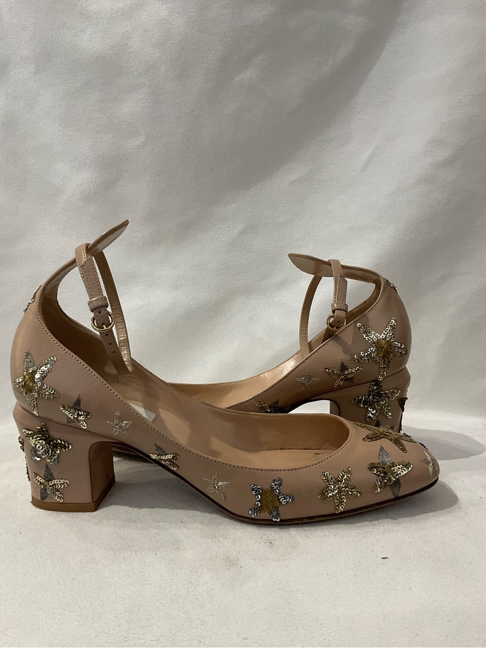 Valentino pumps